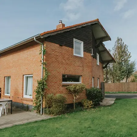 Y-beachhouse Hébergement de vacances *